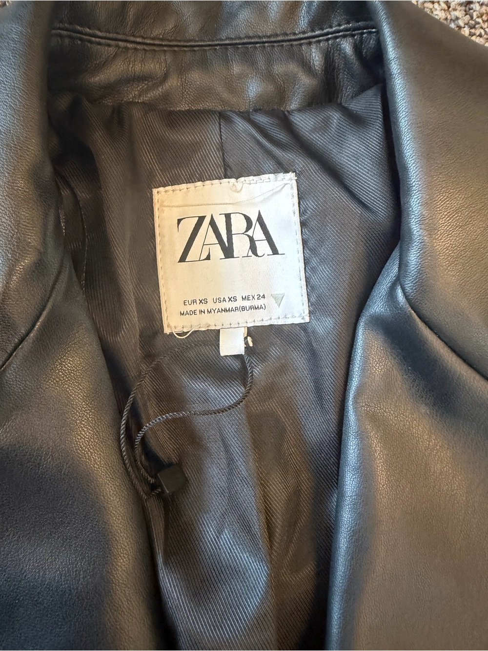 Zara Black Faux Leather Single-Button Blazer Women’s Size XS - Picture 6 of 10